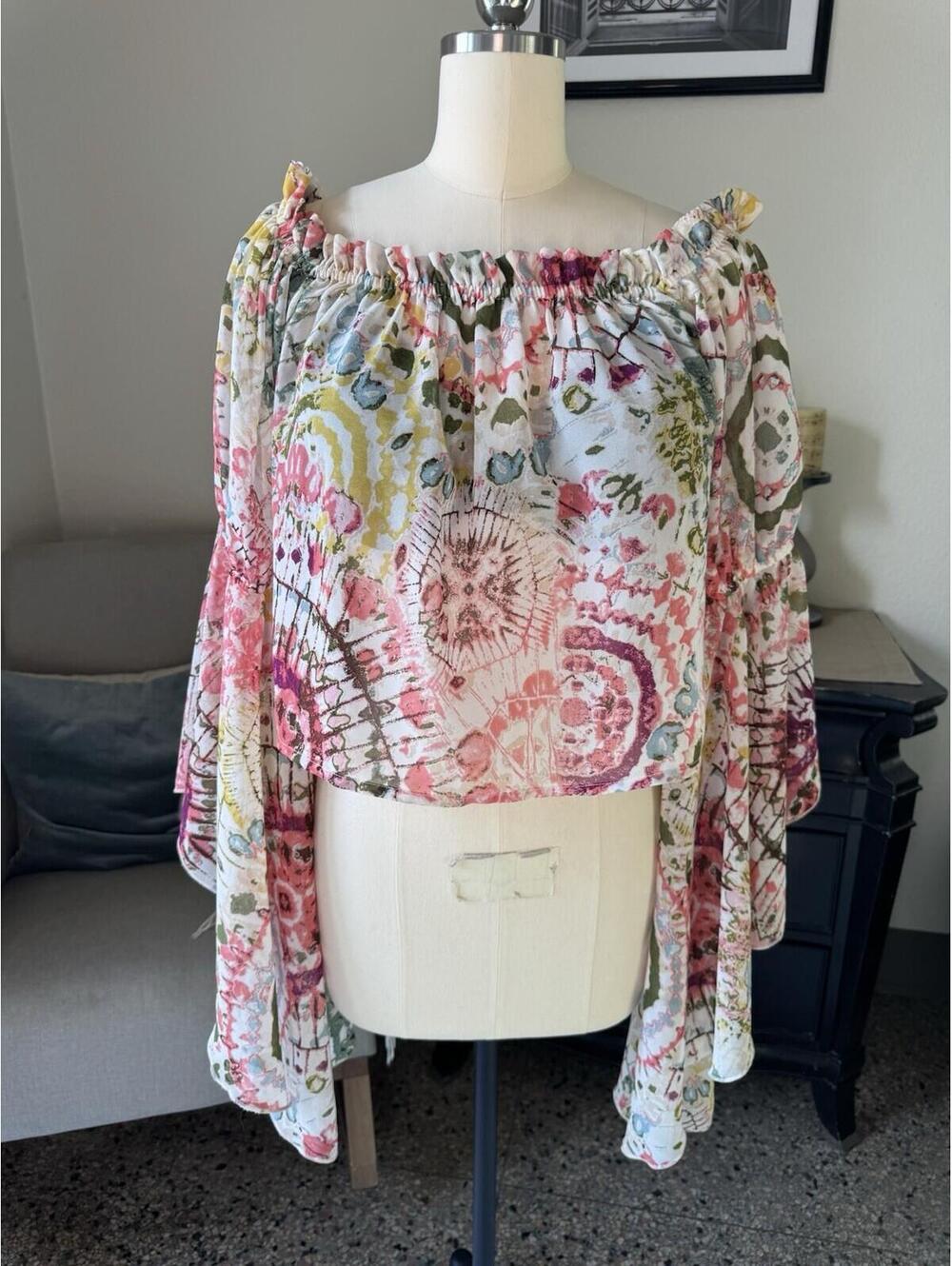 Live 4 Truth Pink Sheer Blouse Bell Sleeve Roses Sz M